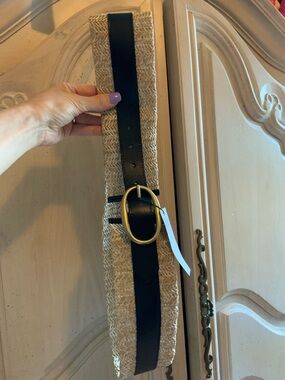 White House Black Market Brown Leather and Raffia Belt with Gold Buckle